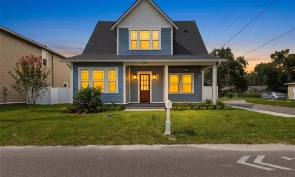 1224 E Chelsea Street, Tampa, FL, 33603