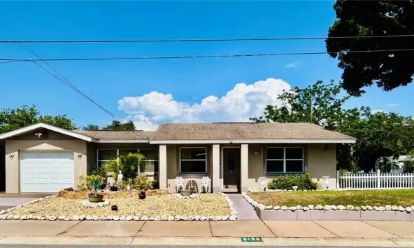 6190 6th Street S, St Petersburg, FL, 33705
