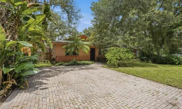 12922 N Albany Avenue, Tampa, FL, 33612