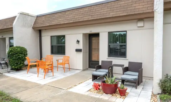 1418 Arrowhead Circle W, Unit 20d, Clearwater, FL, 33759