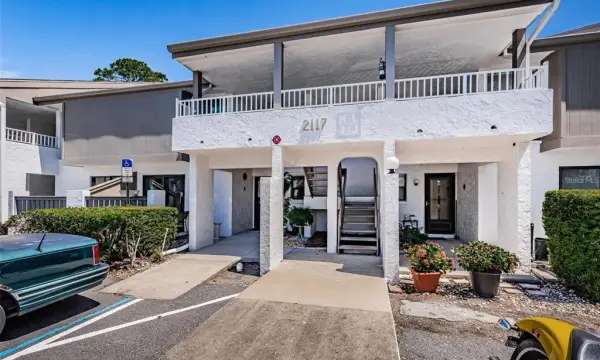 2117 Lakewood Club Drive S, Unit 7k, St Petersburg, FL, 33712