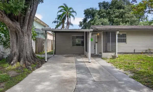 3615 W Rogers Avenue, Tampa, FL, 33611