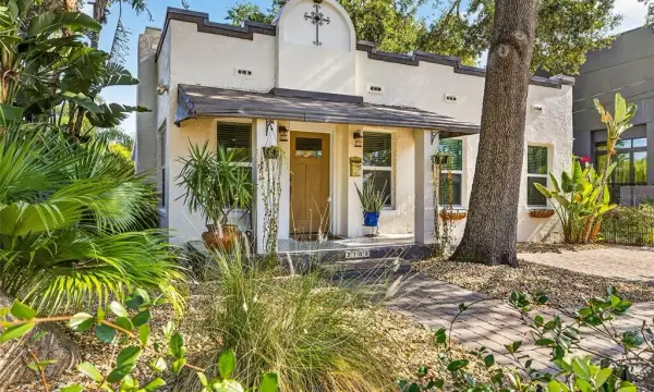 2705 N Poplar Avenue, Tampa, FL, 33602