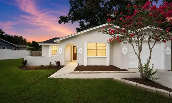 3414 King George Lane, Seffner, FL, 33584