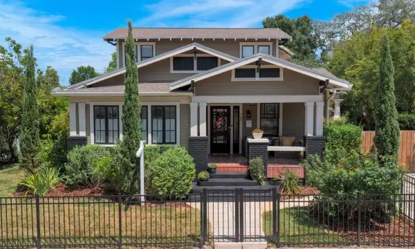 705 W West Street, Tampa, FL, 33602