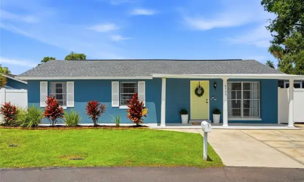 8704 Marlin Court, Tampa, FL, 33634