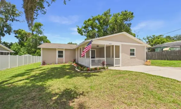 37207 Mcminn Avenue, Dade City, FL, 33525