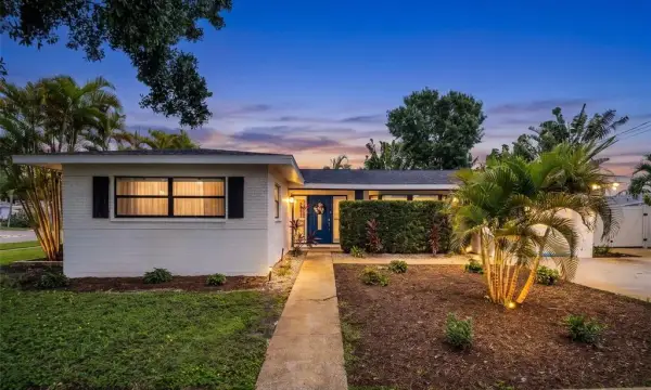 3361 59th Street N, St Petersburg, FL, 33710