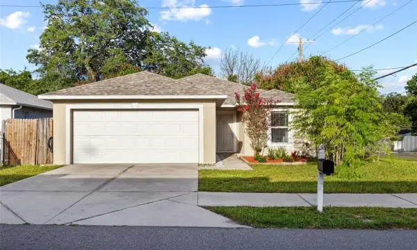 10001 Florence Avenue N, Tampa, FL, 33612