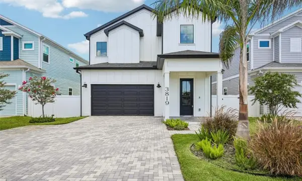 3819 71st Street N, St Petersburg, FL, 33709