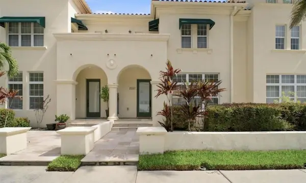 2557 W Platt Street, Tampa, FL, 33609