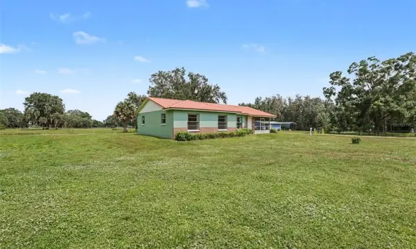 3149 Sydney Dover Road, Dover, FL, 33527