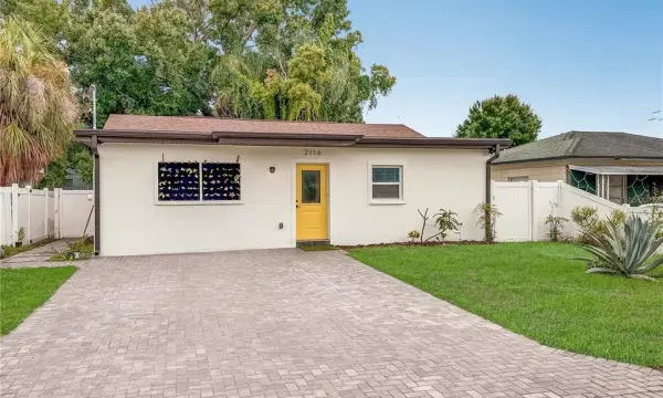 2116 W State Street, Tampa, FL, 33606