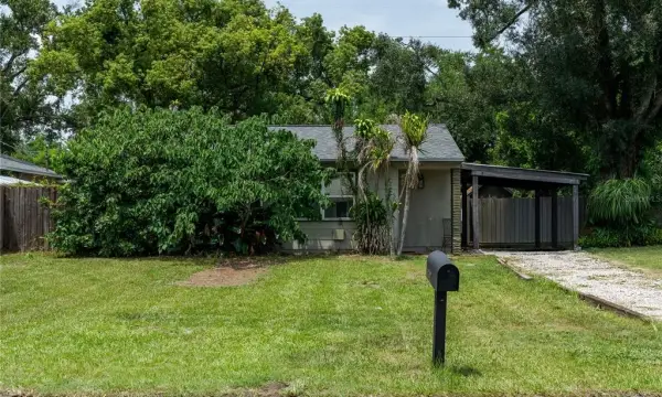 304 E Hydrangia Street, Tampa, FL, 33612
