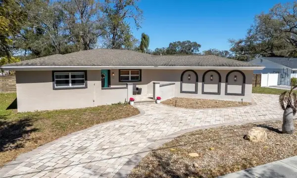 2535 Lake Ellen Drive, Tampa, FL, 33618