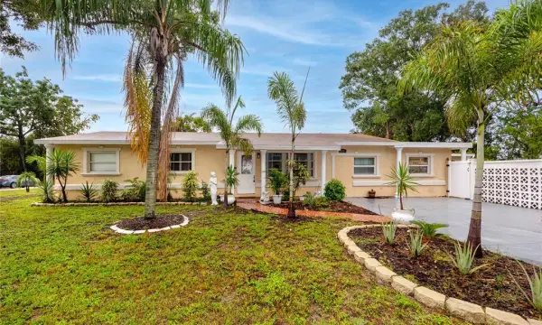 755 43rd Street N, St Petersburg, FL, 33713