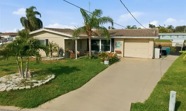 12816 4th Isle, Hudson, FL, 34667