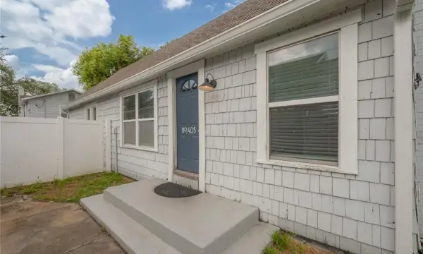 405 E Cayuga Street, Tampa, FL, 33603