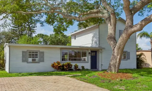 4012 W Fairview Heights, Tampa, FL, 33616
