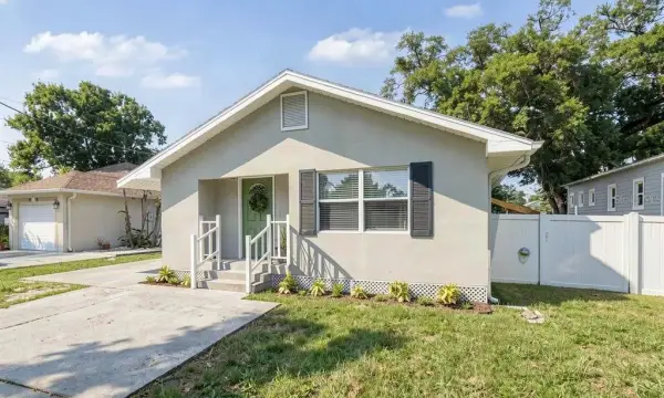 3913 N Lynn Avenue, Tampa, FL, 33603