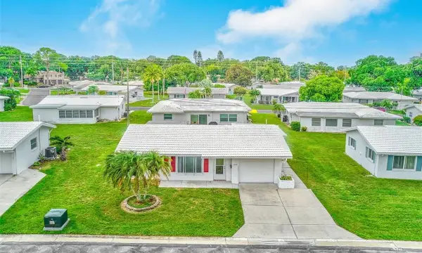14144 87th Avenue, Seminole, FL, 33776