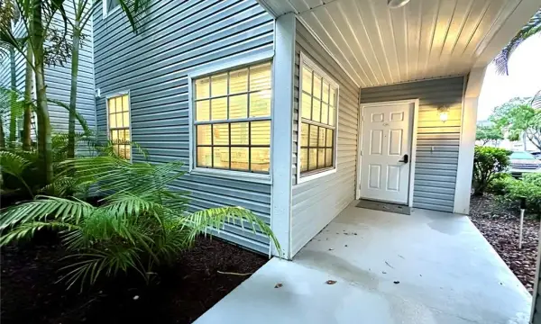 6825 Stones Throw Circle N, Unit 1107, St Petersburg, FL, 33710