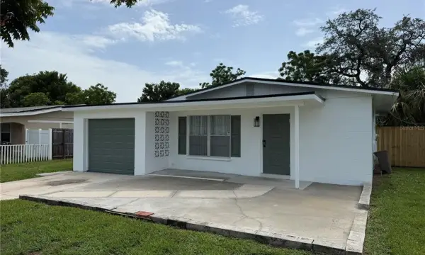 10909 N 14th Street, Tampa, FL, 33612