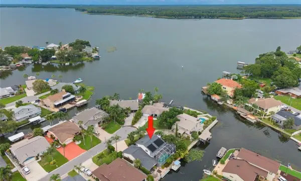 93 S Canal Drive, Palm Harbor, FL, 34684