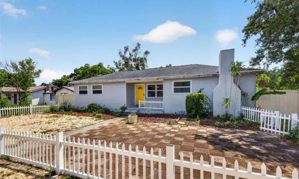 166 Pinellas Way N, St Petersburg, FL, 33710