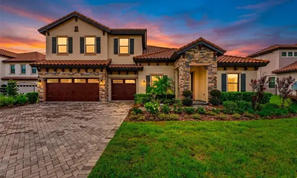 10370 Meadowrun Drive, Lithia, FL, 33547