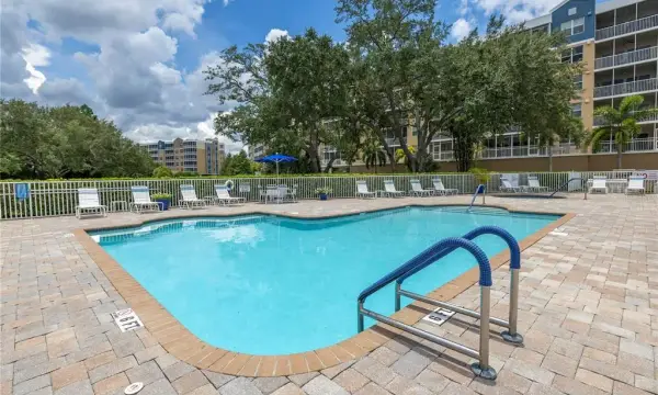 960 Starkey Road, Unit 2202, Largo, FL, 33771