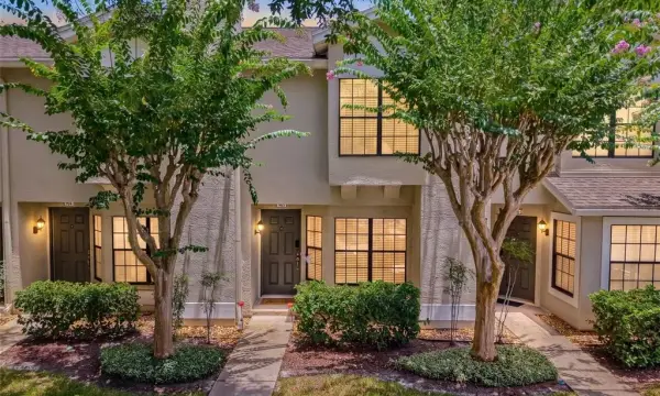 5100 Burchette Road, Unit 905, Tampa, FL, 33647
