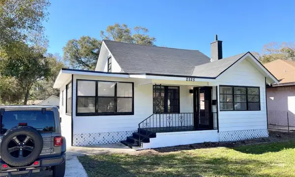 2525 37th Street S, St Petersburg, FL, 33711