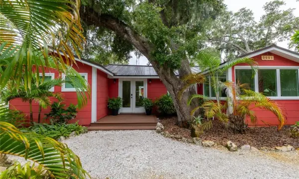 3001 51st Street S, Gulfport, FL, 33707
