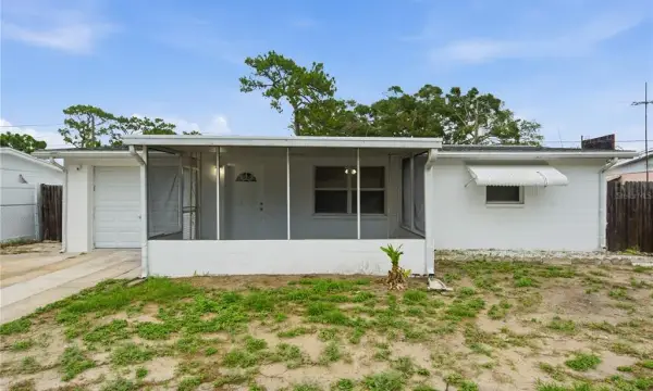 2122 Holiday Drive, Holiday, FL, 34691