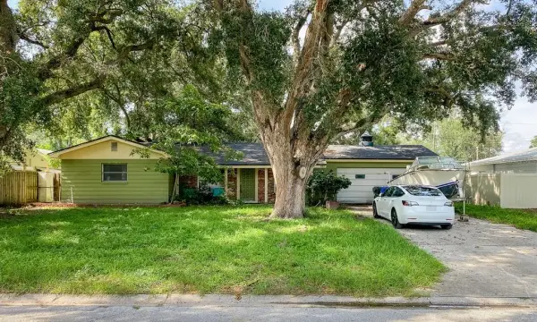810 Orange View Drive, Largo, FL, 33778
