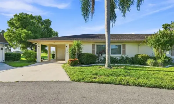 2118 Harleston Place, Unit 212, Sun City Center, FL, 33573
