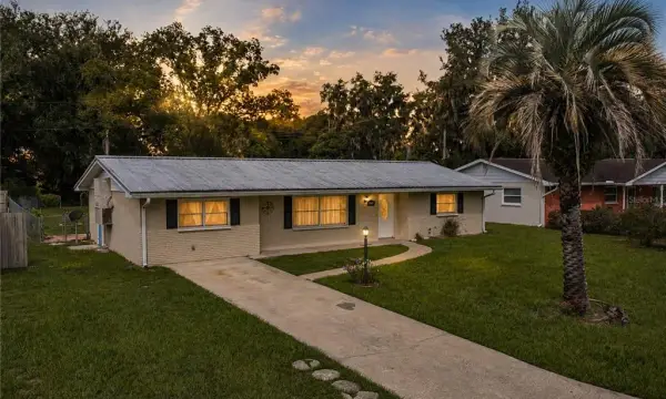 5745 13th Street, Zephyrhills, FL, 33542