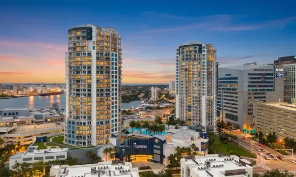 1209 E Cumberland Avenue, Unit 1901, Tampa, FL, 33602