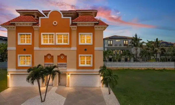 138 175th Avenue E, Redington Shores, FL, 33708