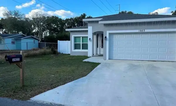 1923 W Skagway Avenue, Tampa, FL, 33604