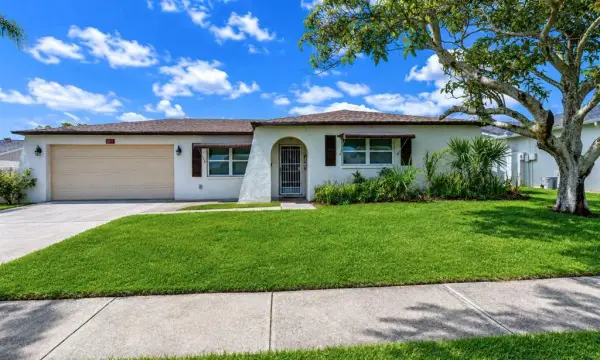 8811 Martinique Lane, Port Richey, FL, 34668