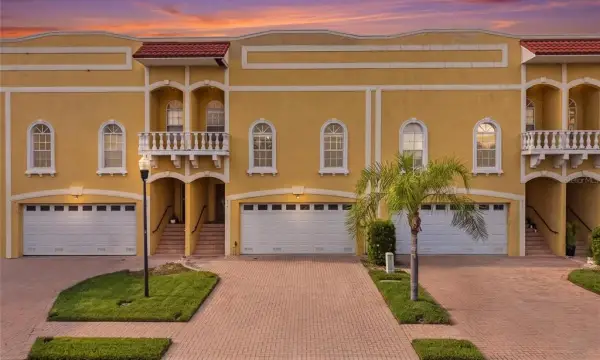 515 Villa Treviso Court, Apollo Beach, FL, 33572