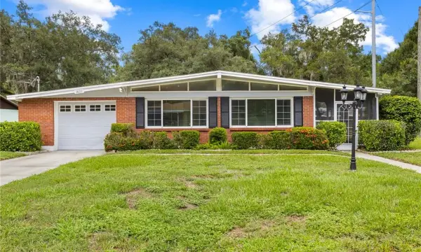 3622 E Lambright Street, Tampa, FL, 33610