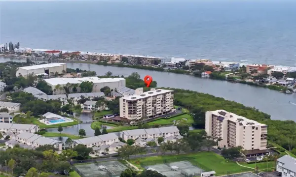 11590 Shipwatch Drive, Unit 542, Largo, FL, 33774
