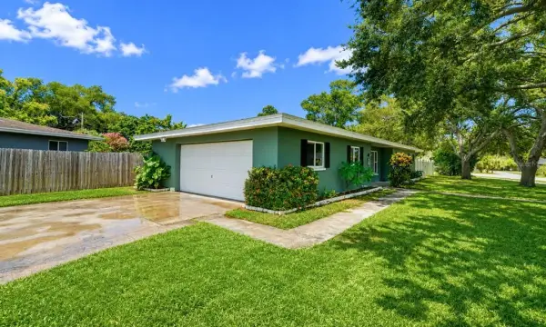 1800 Druid Road E, Clearwater, FL, 33764