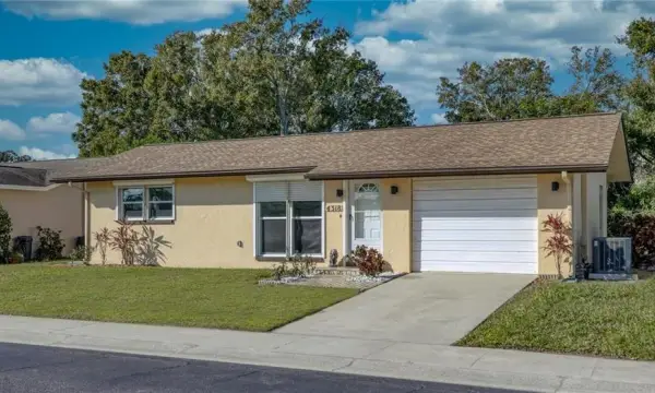 4318 Great Lakes Drive N, Clearwater, FL, 33762