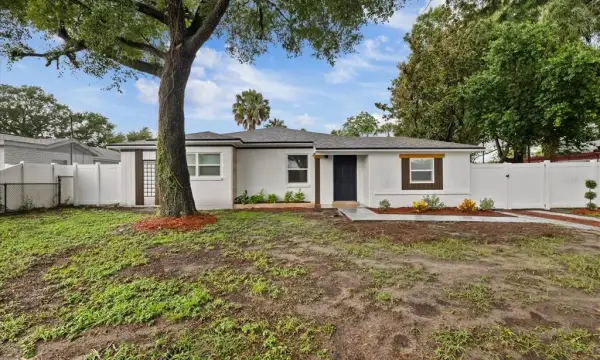 8730 N Calder Place, Tampa, FL, 33604