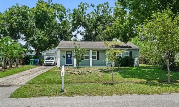 1509 W Barr Drive, Tampa, FL, 33603