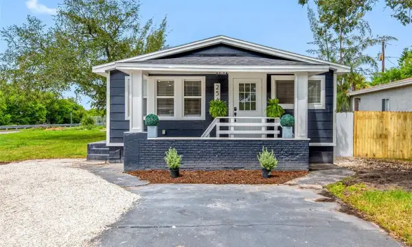 2547 Kingston Street S, St Petersburg, FL, 33711